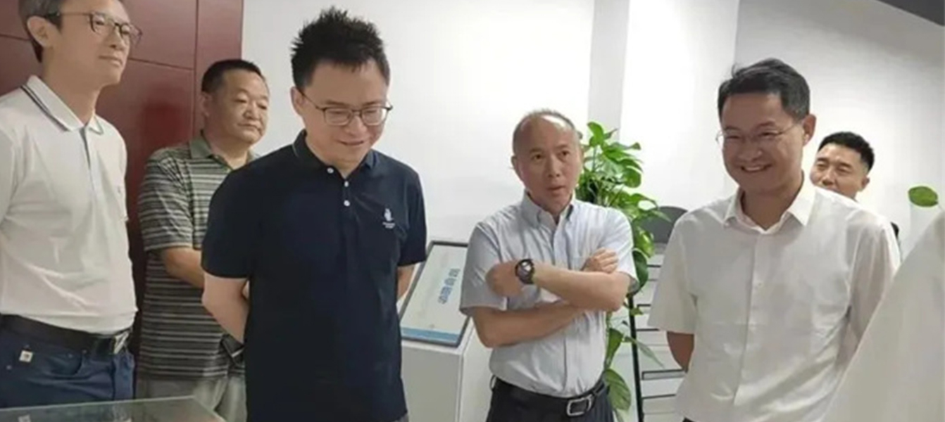 東莞市政府考察團到訪乾芯科技 共探半導(dǎo)體產(chǎn)業(yè)新機遇